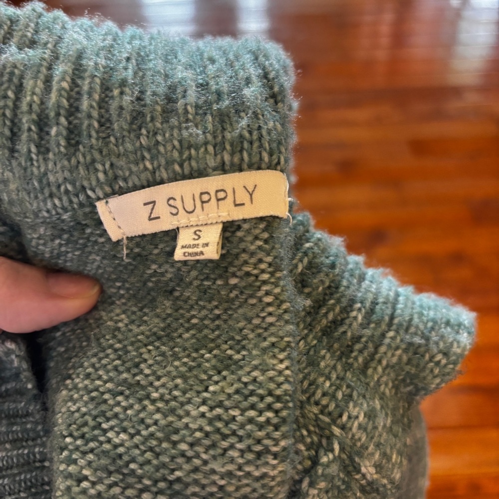 Womens Z Supply sweater size S - Picture 7 of 7